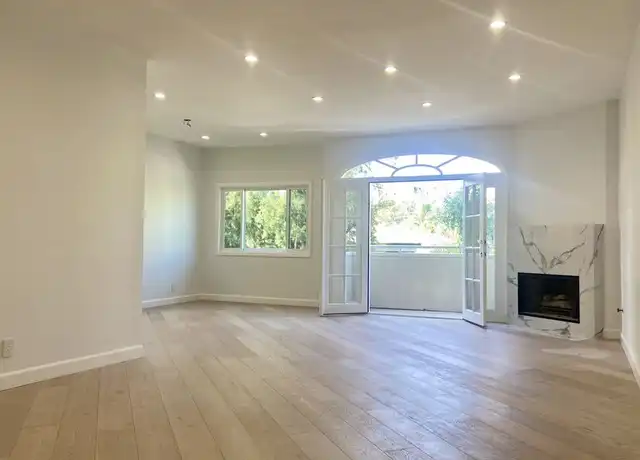 Property at 120 N Swall Dr #206, Los Angeles, CA, 90048, 2 beds, 3 baths, [object Object]