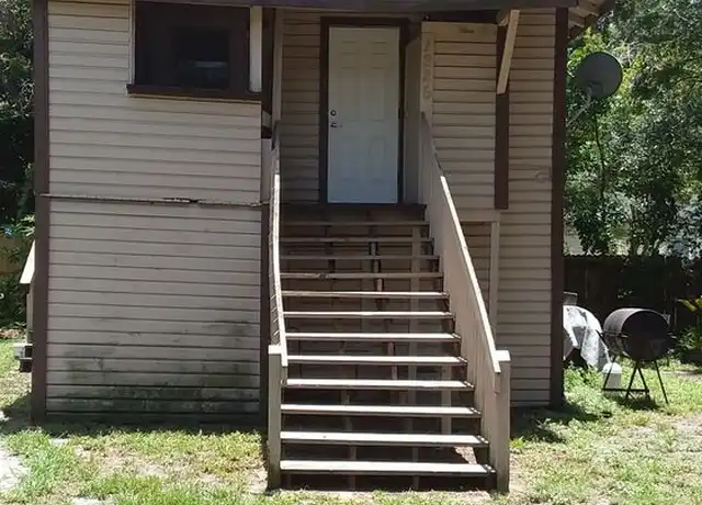 Property at 1225 17th St W, Bradenton, FL, 34205, 0 beds, 1 bath, [object Object]