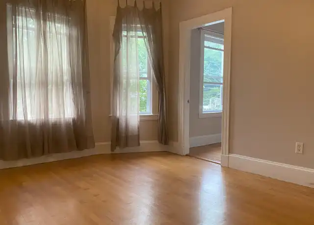 Property at 53 Wellington St #3, Waltham, MA, 02451, 2 beds, 1 bath, [object Object]