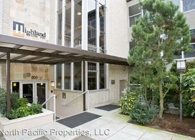 Property at 900 Warren Ave N, Seattle, WA, 98109, 2 beds, 2 baths, [object Object]
