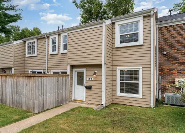 Property at 404 Granville Rd, Franklin, TN, 37064, 2 beds, 1.5 baths, [object Object]