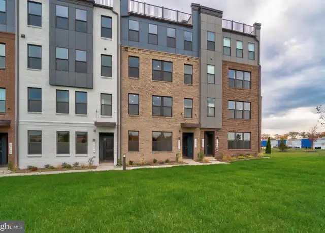 Property at 20285 Newfoundland Sq, Ashburn, VA, 20147, 3 beds, 2.5 baths, [object Object]