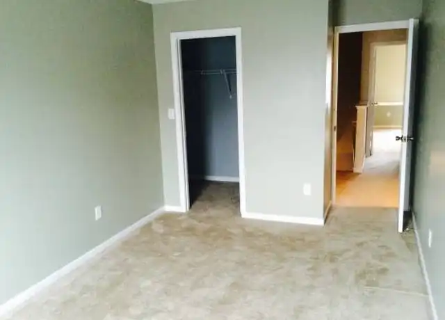 Property at 4060 Crabtree Ct Unit 3, Indianapolis, IN, 46235, 1 bed, 1.5 baths, [object Object]