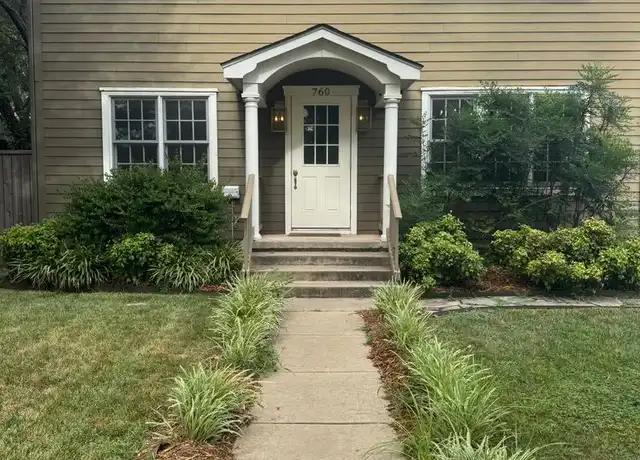 Property at 760 Jenkins Ave Unit 7602, Norman, OK, 73069, 1 bed, 1 bath, [object Object]