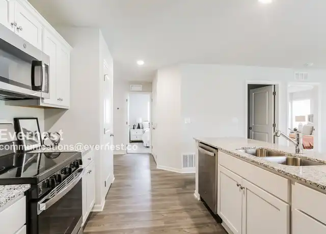 Property at 4007 Brooklyn Ave, Kansas City, MO, 64130, 3 beds, 2.5 baths, [object Object]
