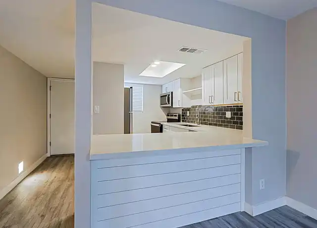 Property at Orinoco Apartments - 3406 N 38th St, Phoenix, AZ, 85018, 3 beds, 2 baths, [object Object]
