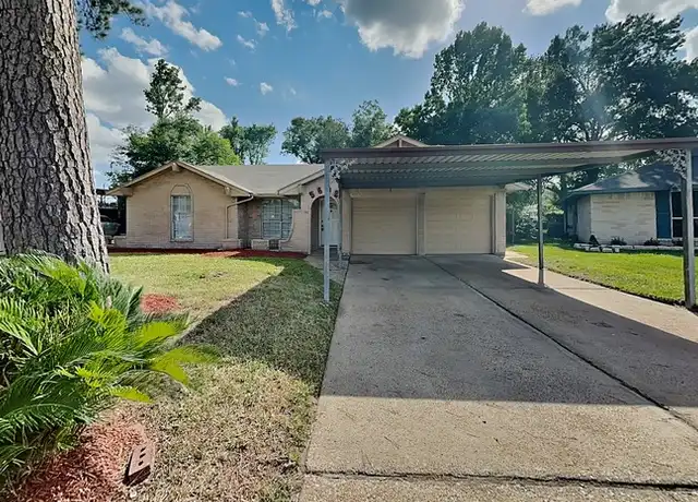 Property at 5602 Briarwick Ln, Houston, TX, 77016, 3 beds, 1 bath, [object Object]