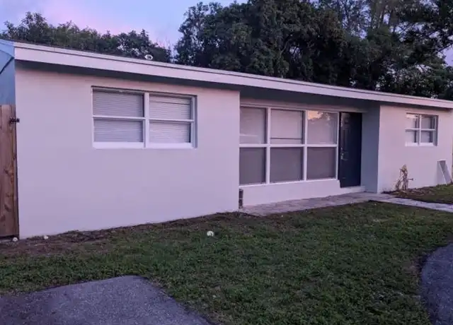 Property at 33 Sioux Ln, Lake Worth, FL, 33462, 3 beds, 2 baths, [object Object]