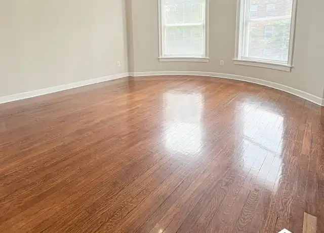 Property at 4013 S Calumet Ave, Chicago, IL, 60653, 2 beds, 1 bath, [object Object]