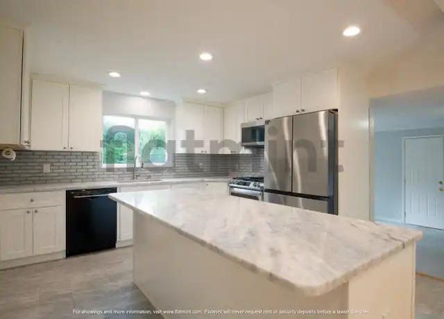 Property at 7037 NE 137th St, Kirkland, WA, 98034, 4 beds, 3 baths, [object Object]