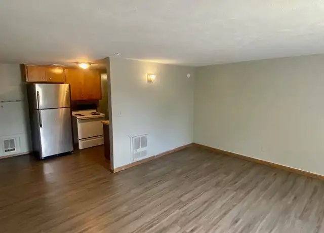 Property at 311 E Fairview Ave Unit 313, Spokane, WA, 99207, 2 beds, 1 bath, [object Object]