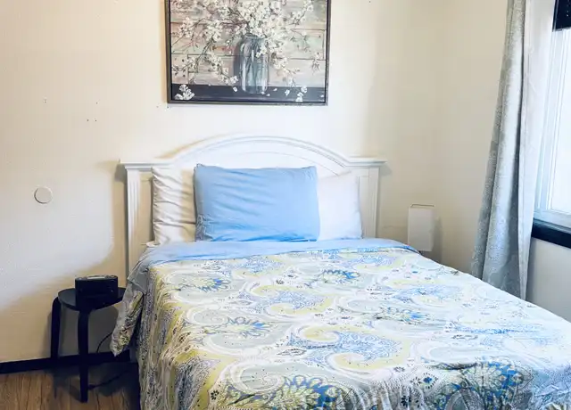 Property at 8659 Chancellor Dr Unit Main level full bedroom, Colorado Springs, CO, 80920, 1 bed, 1 bath, [object Object]