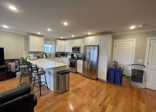 Property at 126 Holland St, Somerville, MA, 02144, 4 beds, 2 baths, [object Object]