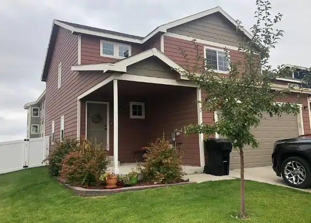 Property at 2809 23rd St W, Williston, ND, 58801, 3 beds, 2.5 baths, [object Object]