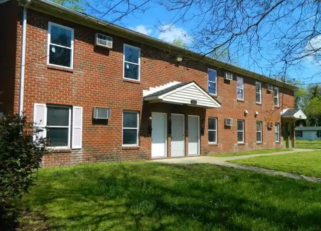 Property at 1004 37th St Unit B, Norfolk, VA, 23508, 2 beds, 1 bath, [object Object]