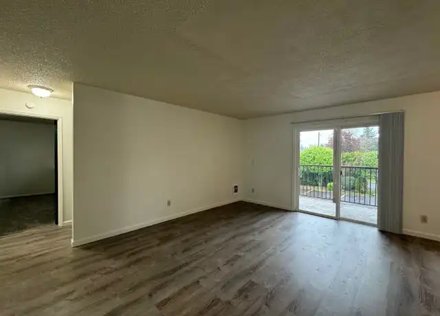 Property at 13801 SE Stark St Unit 13801, Portland, OR, 97233, 2 beds, 1 bath, [object Object]