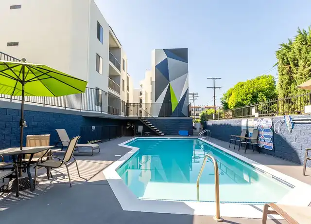 Property at 5235 Kester Ave, Sherman Oaks, CA, 91411, 0 beds, 1 bath, [object Object]