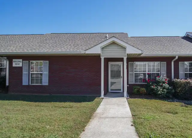 Property at 706 Midway St NW, Hartselle, AL, 35640, 1 bed, 1 bath, [object Object]