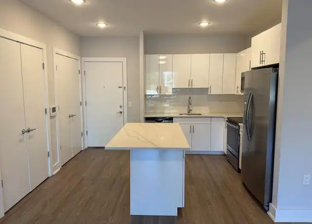 Property at 1685 Bergen Blvd #403, Fort Lee, NJ, 07024, 2 beds, 2 baths, [object Object]