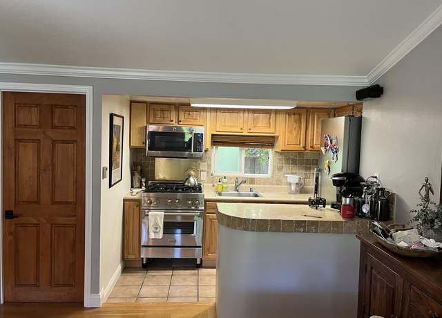 Photo of 2336 Howard Ave, San Carlos, CA 94070