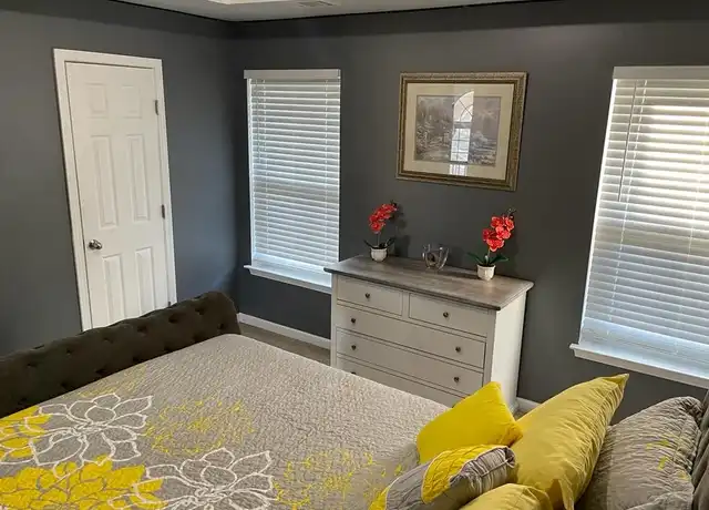 Property at Ridge Hill Pkwy, Douglasville, GA, 30135, 2 beds, 1 bath, [object Object]