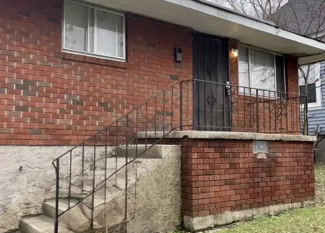 Property at 2318 N Chamberlain Ave, Chattanooga, TN, 37406, 3 beds, 1 bath, [object Object]