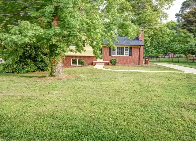 Property at 318 Collinwood Dr, Burlington, NC, 27215, 5 beds, 2.5 baths, [object Object]