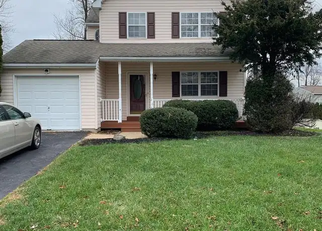 Property at 204 Pennford Pl, Garnet Valley, PA, 19060, 3 beds, 2.5 baths, [object Object]