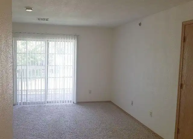 Property at 810 E 8th St Unit 104, Bartlesville, OK, 74003, 3 beds, 2 baths, [object Object]