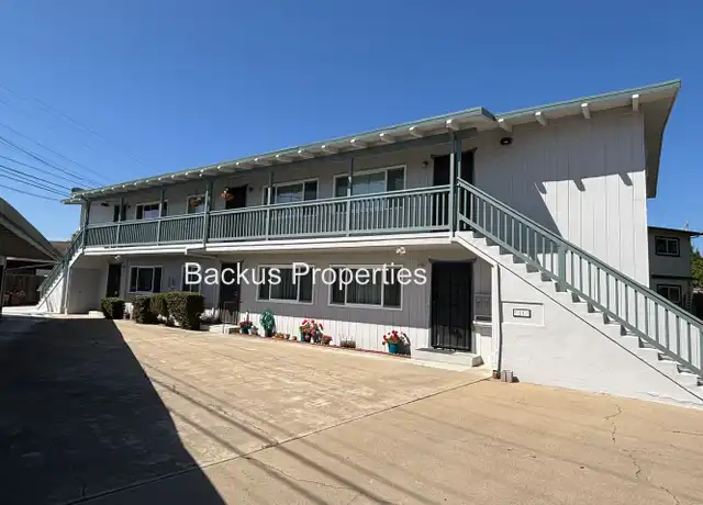 Property at 11 San Ramon Cir Apt 6, Salinas, CA, 93901, 2 beds, 1 bath, [object Object]