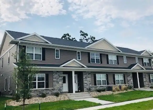 Property at 915 16th St NE, Cedar Rapids, IA, 52402, 3 beds, 2.5 baths, [object Object]