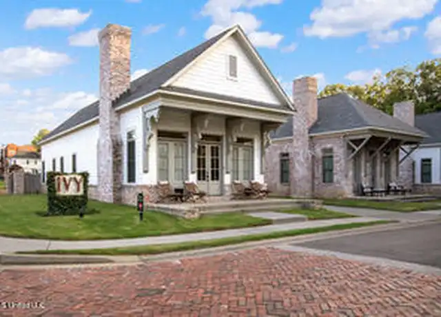 Property at 2355 Memphis St, Hernando, MS, 38632, 2 beds, 2 baths, [object Object]