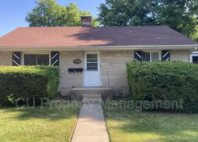 Property at 808 W Hill St Unit B, Champaign, IL, 61820, 2 beds, 2 baths, [object Object]