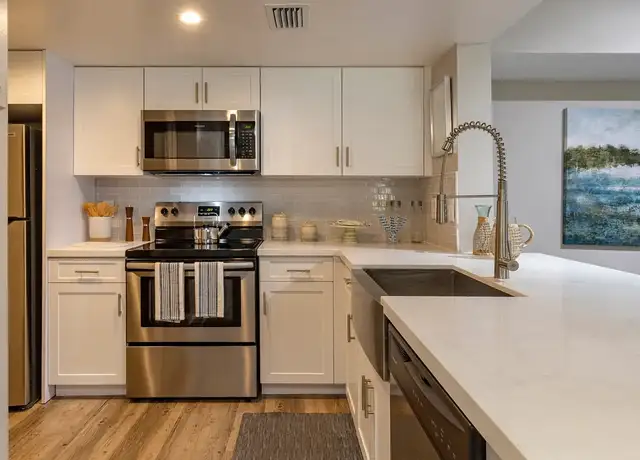 Photo of 9733 NW 7th Cir, Plantation, FL 33324