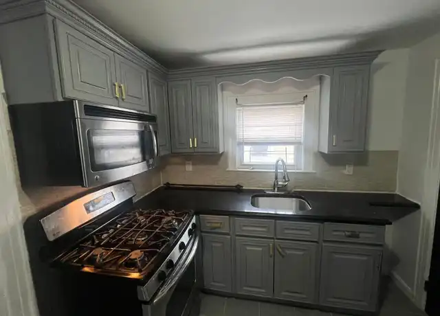 Property at 20415 115th Ave, Saint Albans, NY, 11412, 3 beds, 1 bath, [object Object]