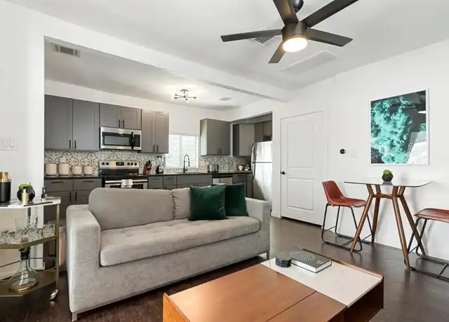 Property at 2300 Stanford St Unit H, Houston, TX, 77006, 1 bed, 1 bath, [object Object]