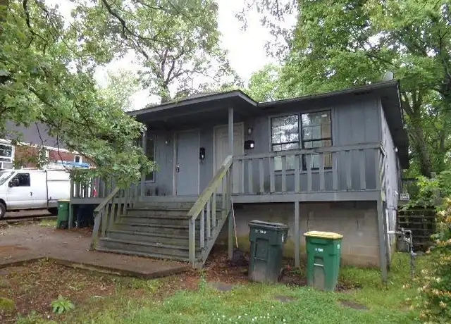 Property at 610 S Maple St Unit A, Little Rock, AR, 72205, 2 beds, 1 bath, [object Object]