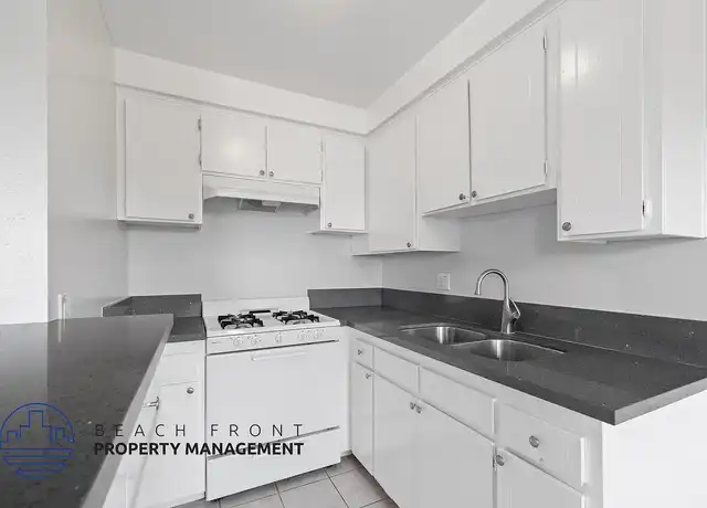 Property at The Villa 13916 - 13916 Cerise Ave, Hawthorne, CA, 90250, 1 bed, 1 bath, [object Object]
