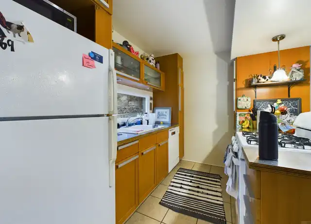 Property at 915 Keith Ln Unit 103, Austin, TX, 78705, 4 beds, 2 baths, [object Object]