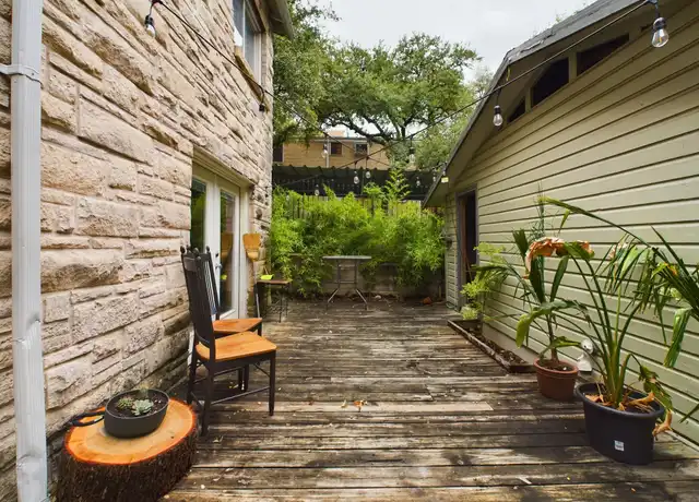 Property at 915 Keith Ln Unit 103, Austin, TX, 78705, 4 beds, 2 baths, [object Object]