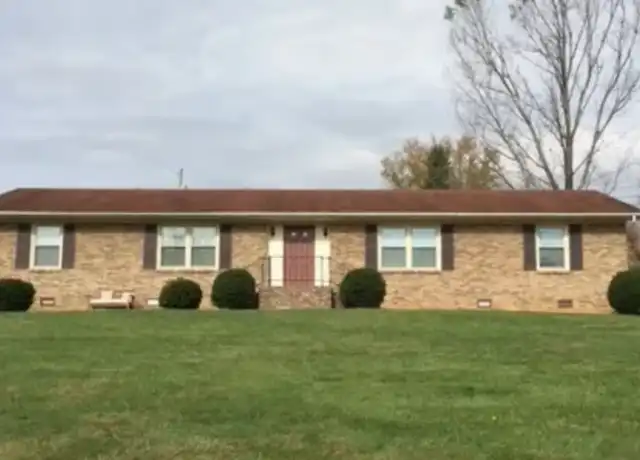 Property at 19331 Old Jonesboro Rd Unit 1, Abingdon, VA, 24211, 2 beds, 2 baths, [object Object]