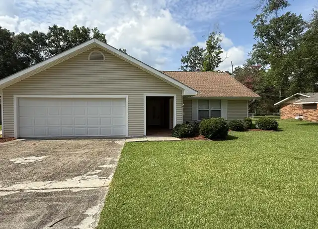 Property at 17340 Vutera Dr, Hammond, LA, 70403, 3 beds, 2 baths, [object Object]