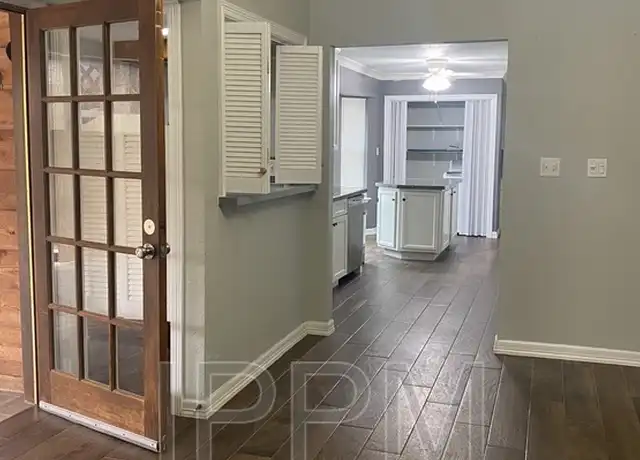 Property at 609 Inverary Dr, Harlingen, TX, 78552, 3 beds, 2 baths, [object Object]