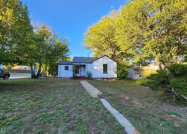 Property at 1516 Lindsey St, Denton, TX, 76205, 3 beds, 2 baths, [object Object]