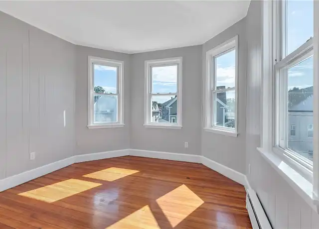 Property at 111 Pocasset Ave Unit 1, Providence, RI, 02909, 3 beds, 1 bath, [object Object]