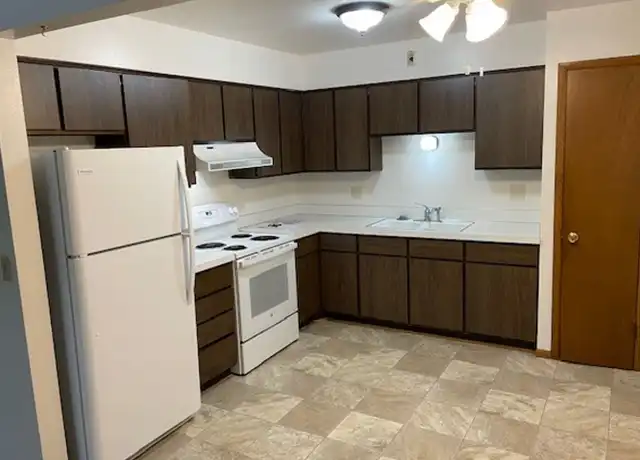 Property at 1700 Jackson St Unit 1700 05, New Holstein, WI, 53061, 2 beds, 1 bath, [object Object]
