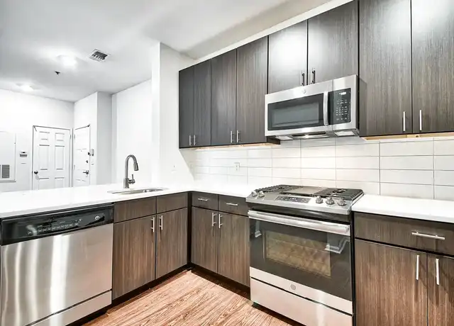 Property at Windsor at Liberty House - 115 Morris St, Jersey City, NJ, 07302, 1-3 bed, 1-2.5 bath, [object Object]