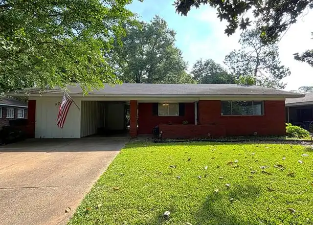 Property at 970 Audubon Pl, Shreveport, LA, 71105, 3 beds, 2 baths, [object Object]