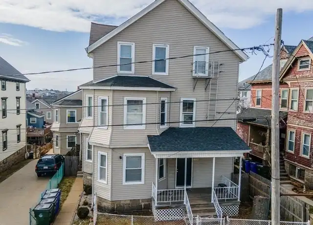 Property at 1029 Plymouth Ave Unit 3, Fall River, MA, 02721, 2 beds, 1 bath, [object Object]