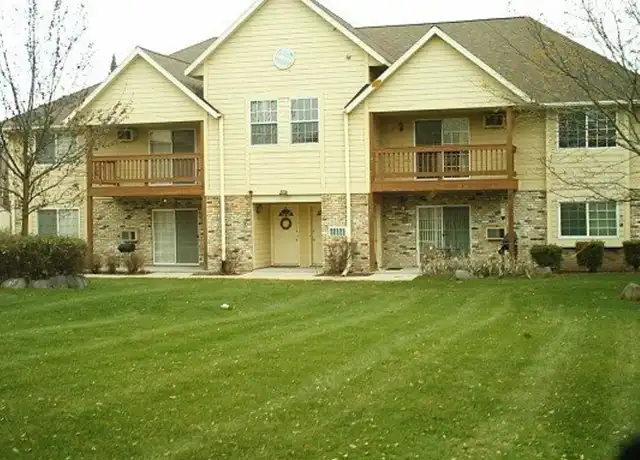 Property at 1900-1916 E Racine St, Janesville, WI, 53545, 2 beds, 1 bath, [object Object]